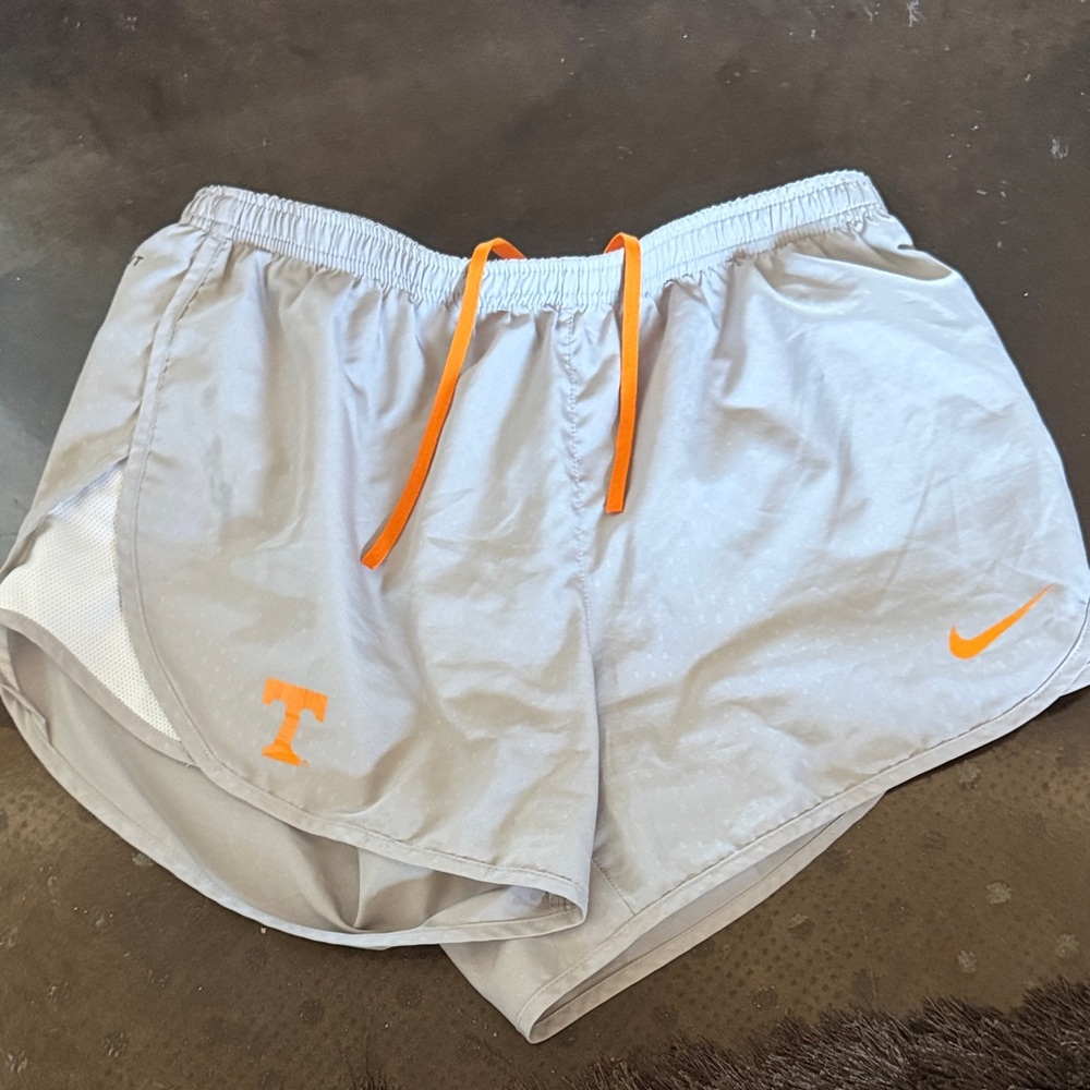 Nike Women’s Athletic Shorts in Light Gray with Orange Accents